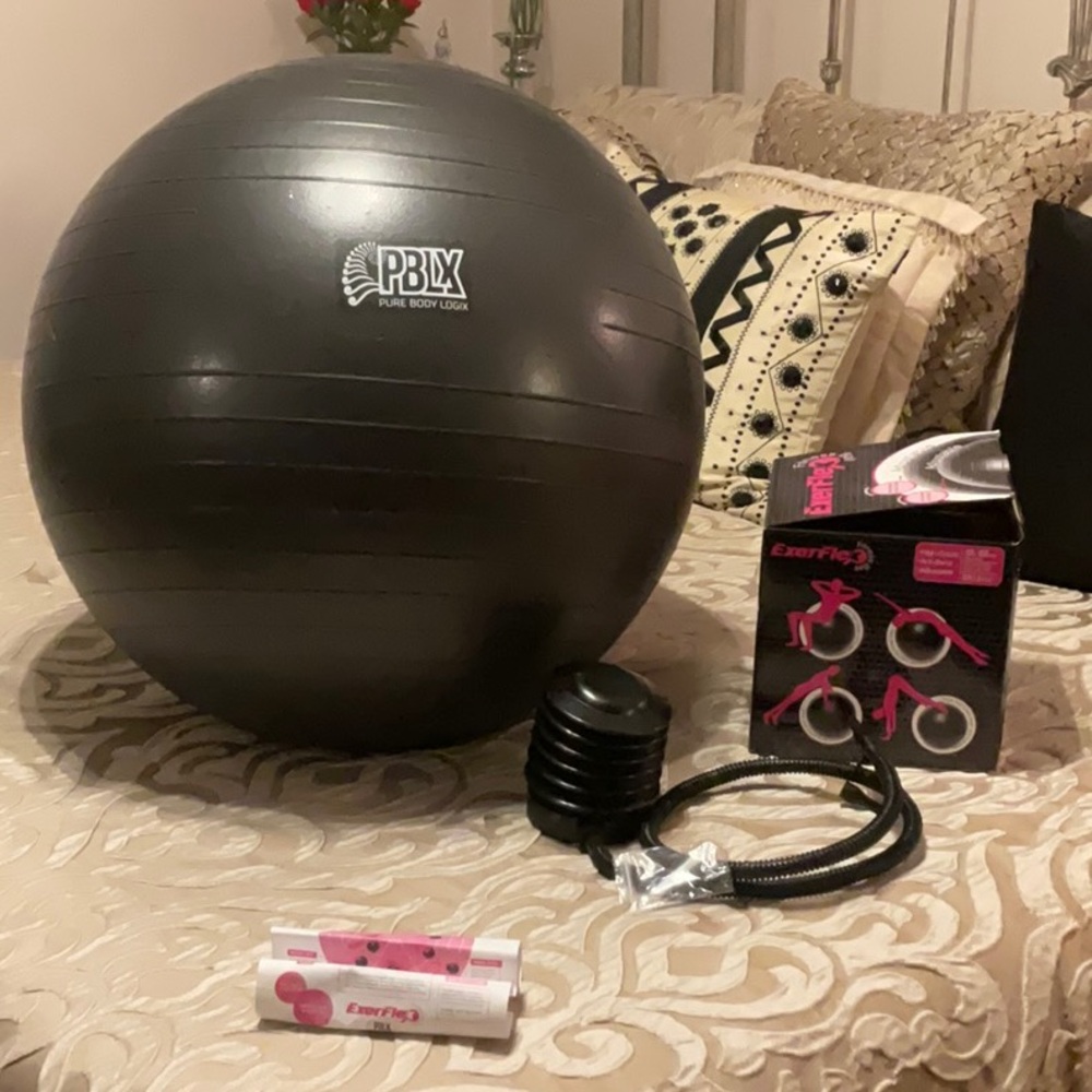 PBLX Exerflex Fitness Ball. BlackExercise Ball with Pump & Extra Plug. Like New.